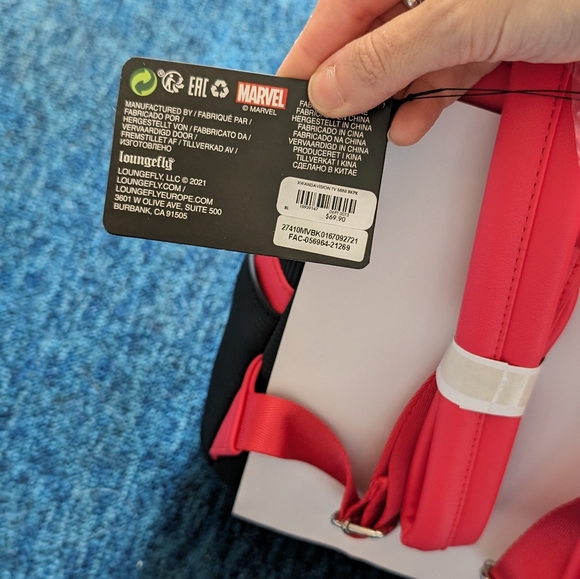 NWT Loungefly Marvel WandaVision Mini Backpack - Picture 3 of 5